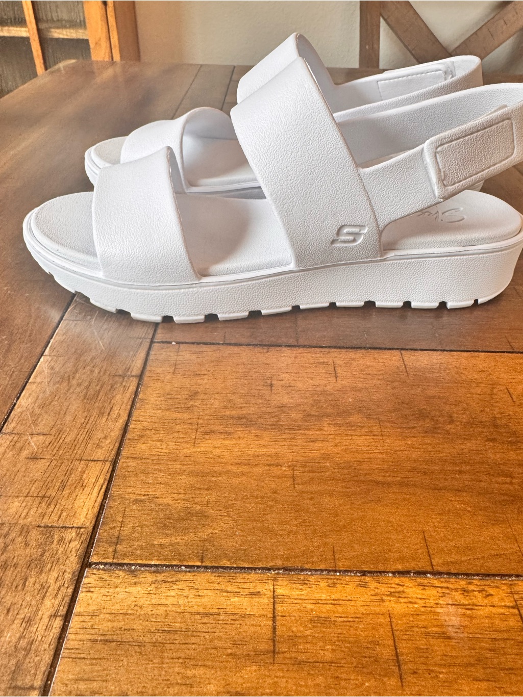 Skechers White Two-Strap Slingback Sandals — image 4 of 8